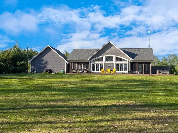 33 Acorn Cres, Canning, NB E4B 0A1