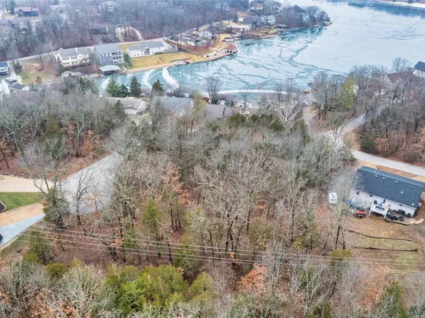 160 Sun Ridge Trl, Hillsboro, MO 63050