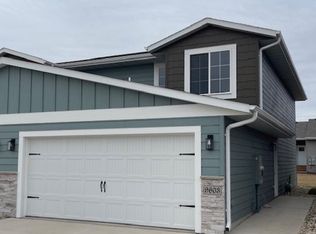 9603 W Tunis Dr, Sioux Falls, SD 57106