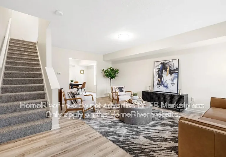 18 E Caven St — Photo 2