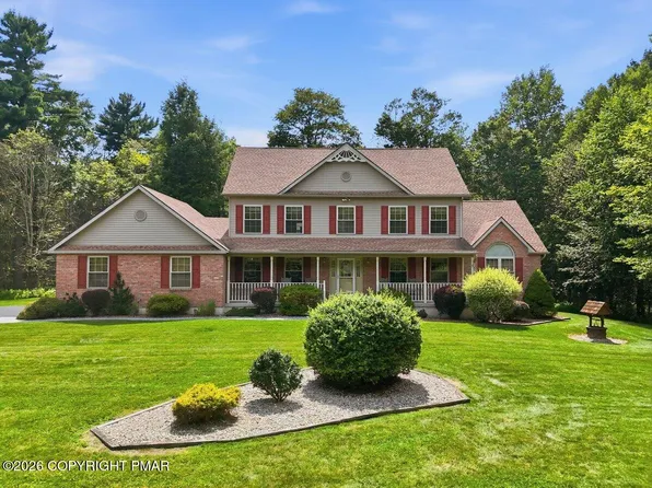 138 Scenic Dr, Blakeslee, PA 18610