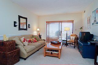 2nd image of 500 Lake View Ave APT 3C