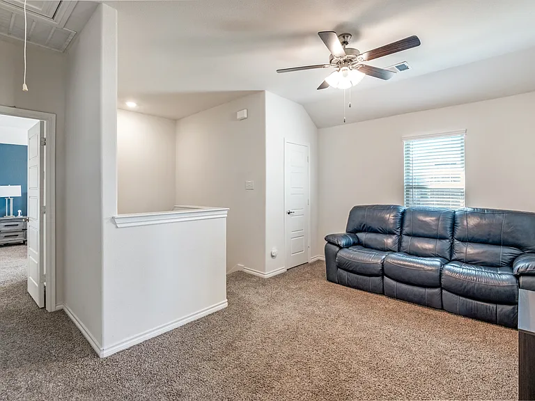 2608 Hale Rd — Photo 16