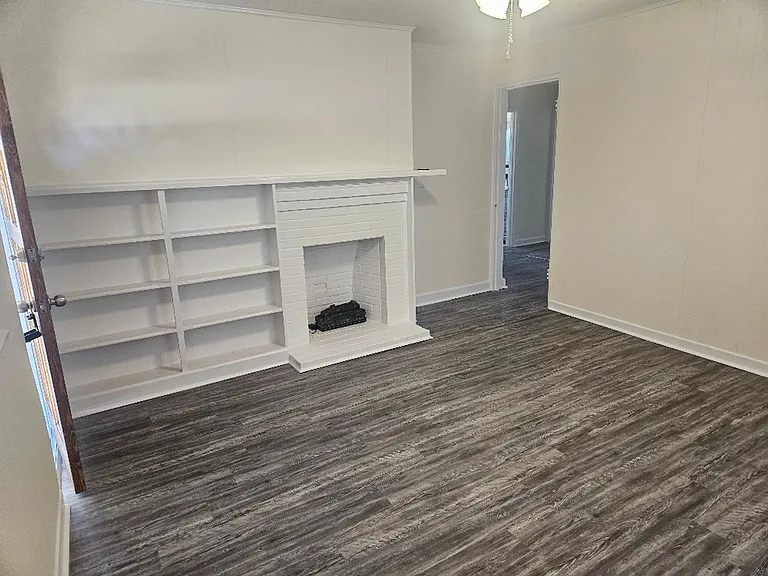 913 Old Edgefield Rd — Photo 11