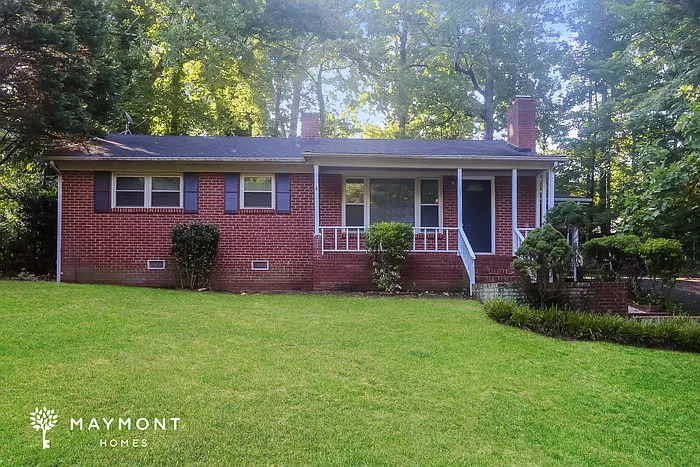 2717 Dogwood Cir