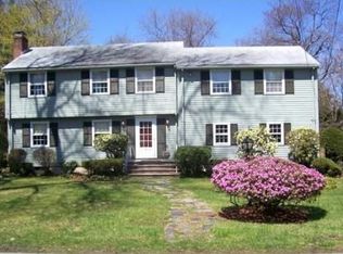 5 Pocahontas Dr, Winchester, MA 01890