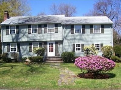 5 Pocahontas Dr, Winchester, MA, 01890