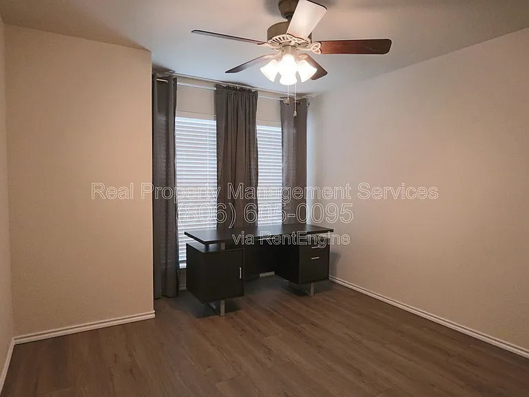 3723 Pontiac Ave — Photo 9