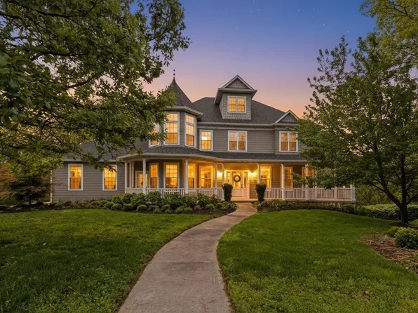 2501 Saint Regis Ct, Columbia, MO 65203