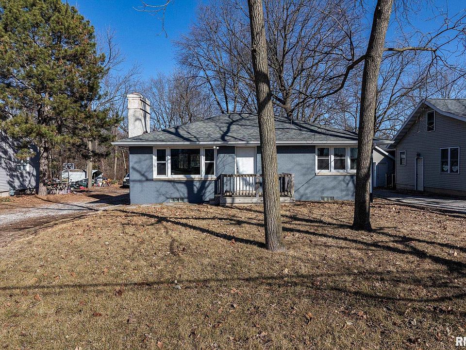 1st image of 214 W Muller Rd