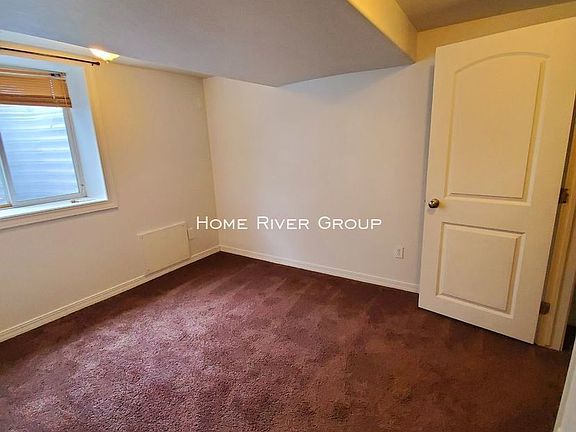 5th image of 3258 E 1st St