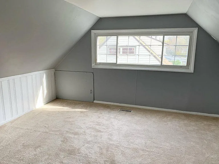6019 Westbourne Dr — Photo 10