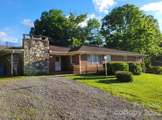 21 Oakley Dogwood Dr, Asheville, NC 28803