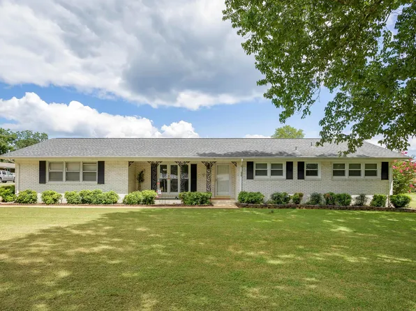 230 Mary Lee Dr, Florence, AL 35634