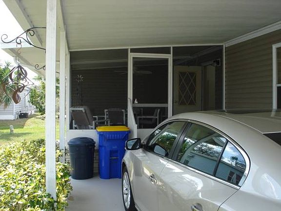 4th image of 1349 Deertrail #129