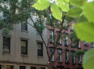 252 E 74th St #3A, New York, NY 10021