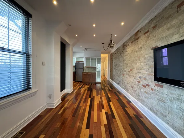 2A Tiverton Ave, Toronto, ON