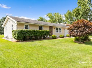 502 E 3rd St, Herscher, IL 60941
