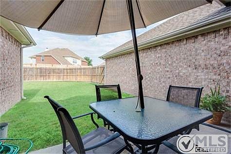 5th image of 1488 Brittany Way