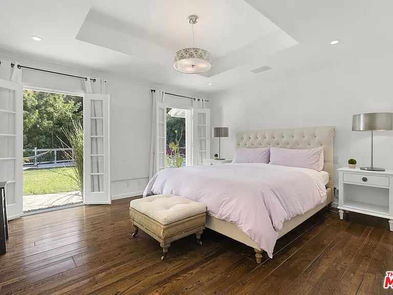 2761 Hutton Dr — Photo 16