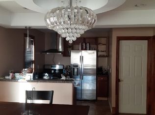 1EDMOR E Dr, Detroit, MI 48205