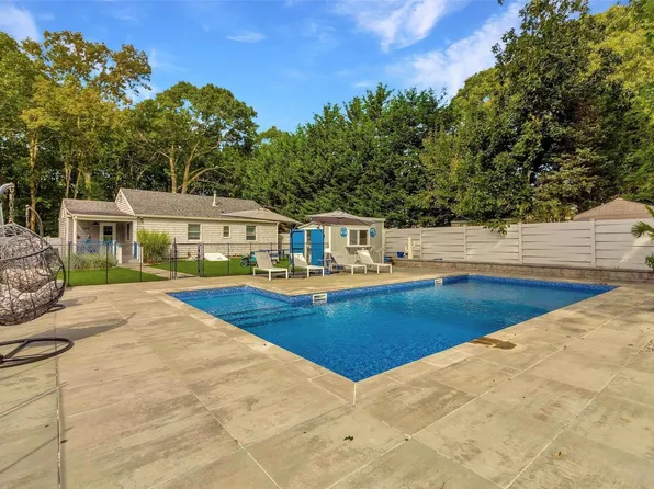 50 Wabasso Street, Southold, NY 11971