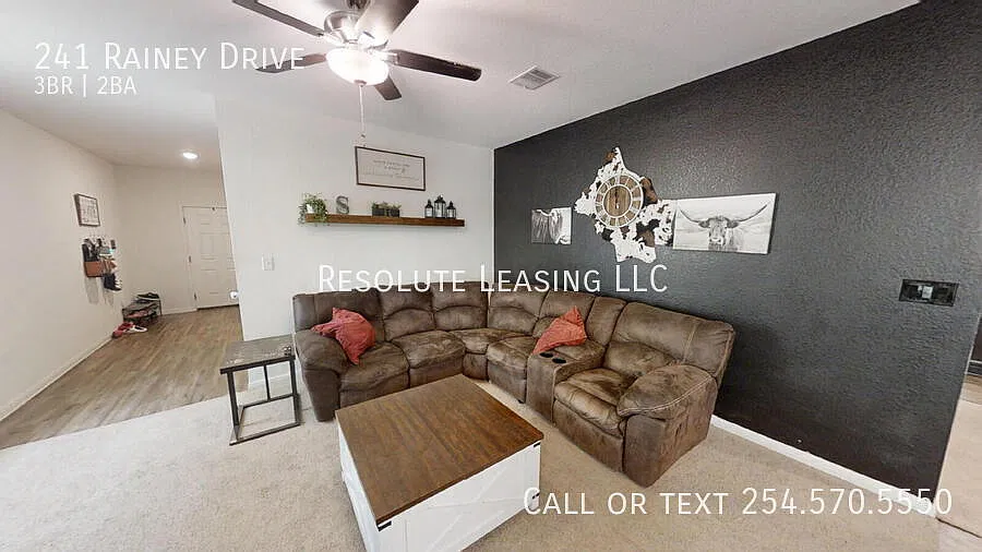 "Charming 3-Bedroom Home with Granite Touches at 241 Rainey Drive, Jarrell!" — Photo 3