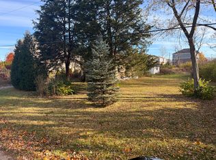 5S365 Vest Ave, Naperville, IL 60563