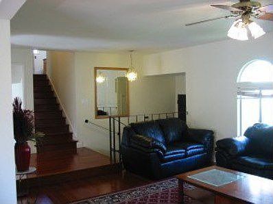 5th image of 2821 Agua Vista Dr