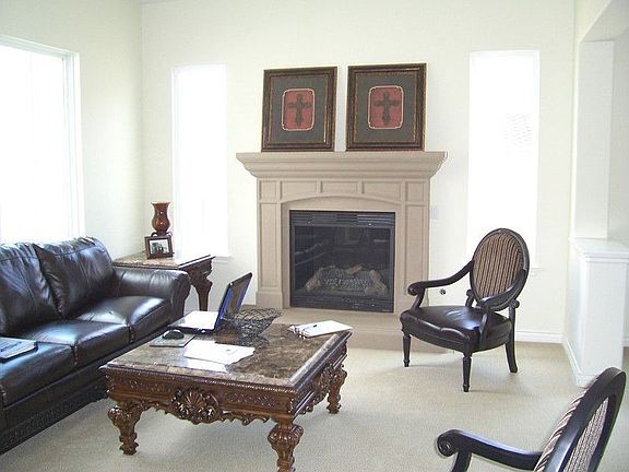 3rd image of 14659 Stageline Ln