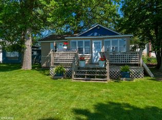 35688 N Cedar Is, Fox Lake, IL