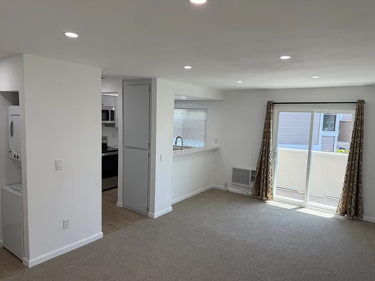 1507 S Raitt St #91 — Photo 5