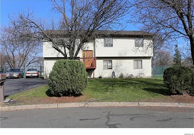 1st image of 9 Turner Ct