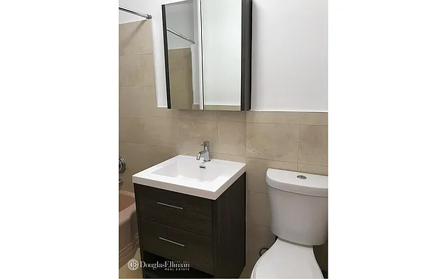 Rented by Douglas Elliman | media 7