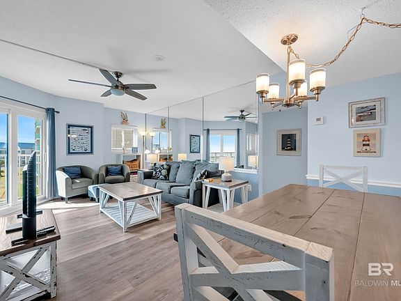 4th image of 375 Plantation Rd #5216