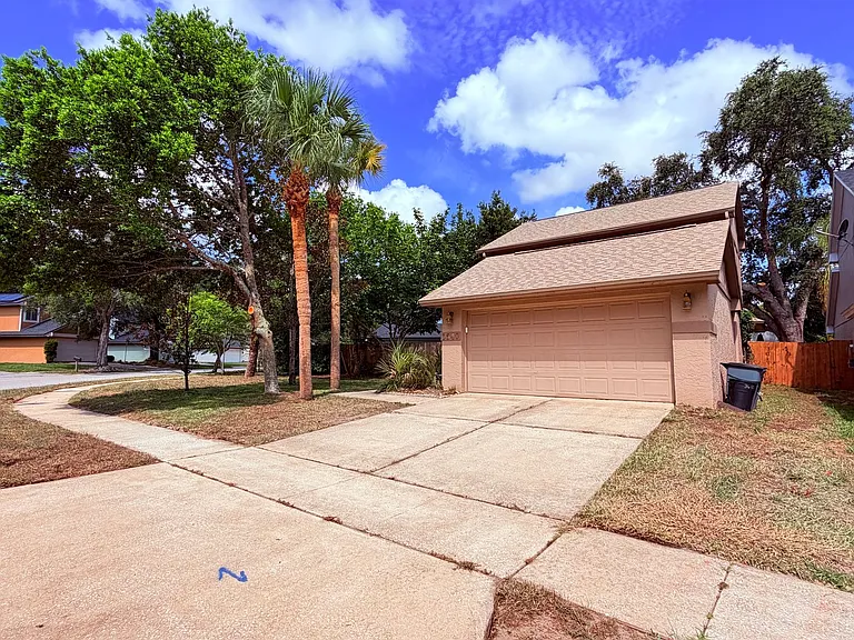 3640 S Saint Lucie Dr — Photo 3
