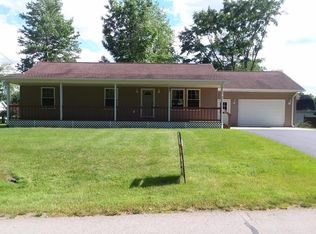 12125 Oakmont Dr, Conneaut Lake, PA 16316