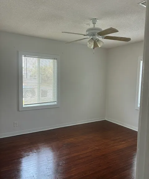 716 High St — Photo 8