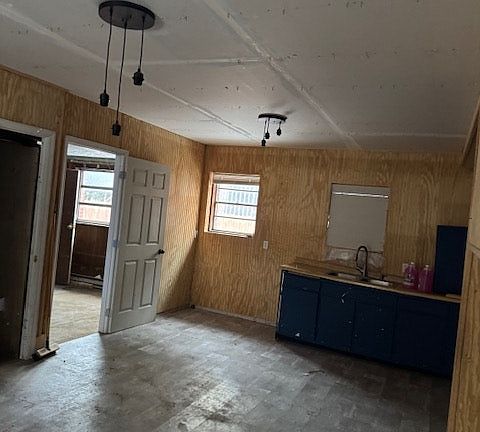 3rd image of 205 N Cumberland Ave