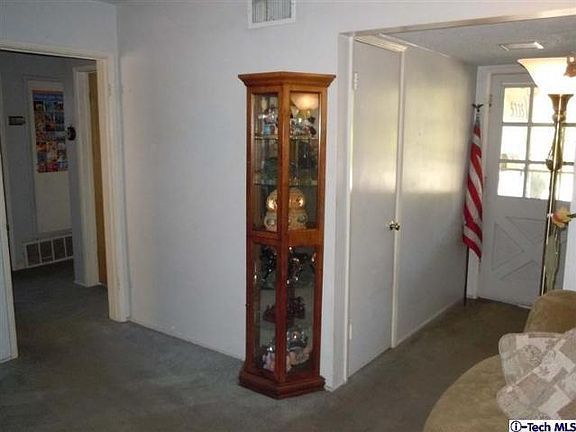 3rd image of 5335 Golden West Ave