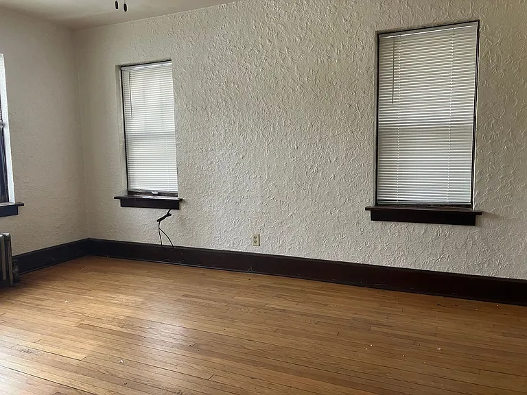 1108 Wisconsin Ave — Photo 15