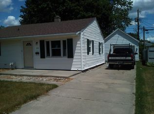 210 Joyce Ct, Elkhart, IN 46516