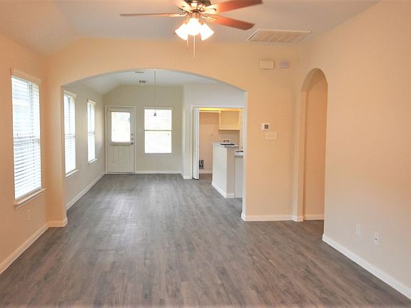 4th image of 18706 N Lyford Dr