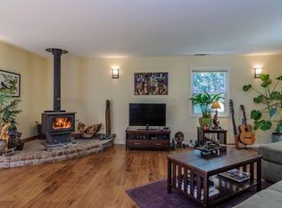 14392 Highland Dr, Grass Valley, CA 95945