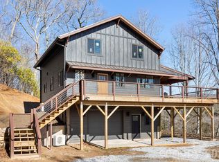 114 Phivo Dr, Balsam Grove, NC 28708