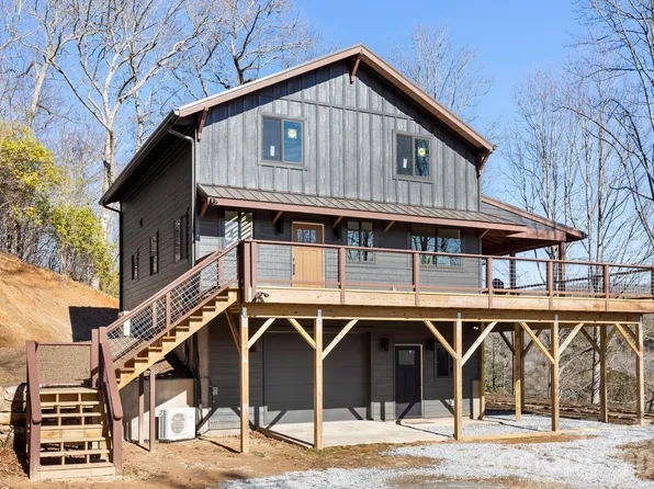 114 Phivo Dr, Balsam Grove, NC 28708