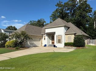 120 Camden Point, Madison, MS 39110