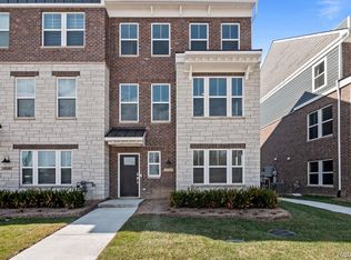 43014 Atwood Ave, Novi, MI 48375