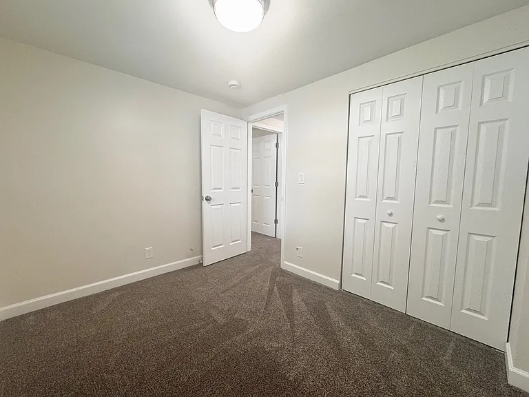 317 Hadleigh Rd — Photo 16