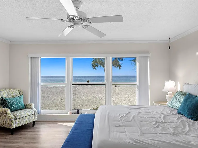 2900 Gulf Blvd #211 — Photo 27